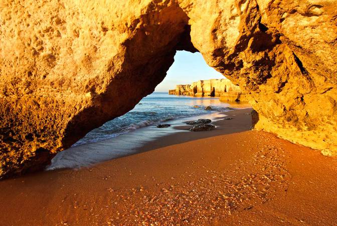 Felsentor am Coehla Beach bei Albufeira 