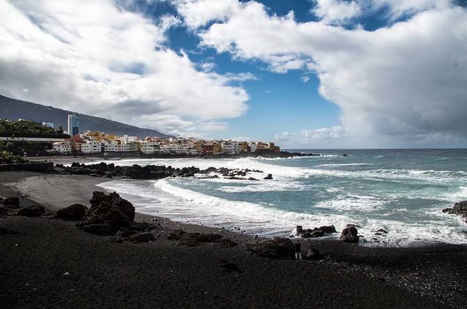 Ewiger Frühling - Teneriffa im November, diesmal mit schwarzem Sand vulkanischen Ursprungs