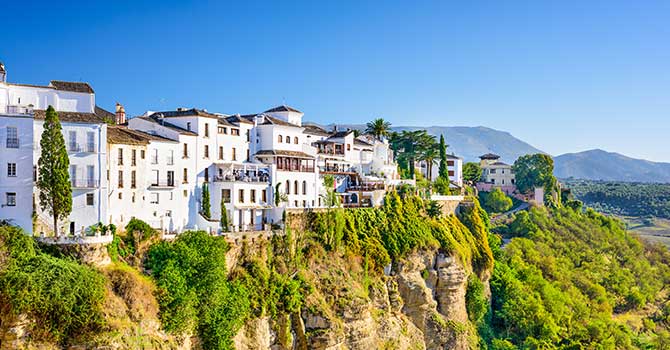 Andalusien bietet im November immer noch viel blauen Himmel bei warmen Temperaturen