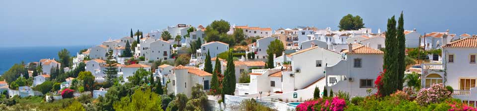 Weiße Häuser: Nerja, eine Stadt aus dem andalusischen Bilderbuch.