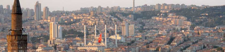Neu und alt: Die Türme der türkischen Hauptstadt