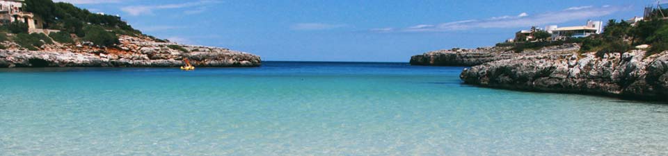 Tolle Buchten sind das Markenzeichen Mallorcas: Hier die Cala Marcal