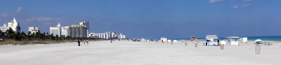 Miami Beach, der weiße ewig lange Strand auf der vorgelagerten Insel vor Miami