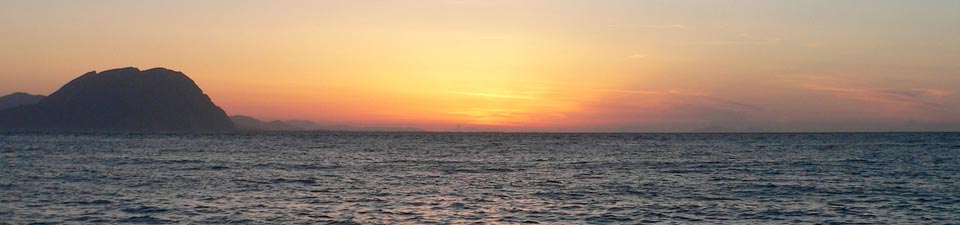 Sonnenuntergang an der ionischen Küste vor Patras